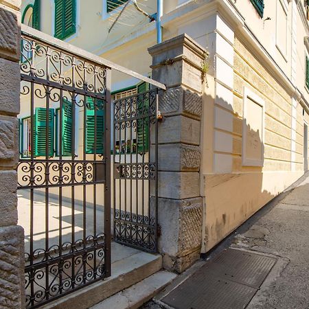 Apartment Salita Calvario Fiume Kültér fotó